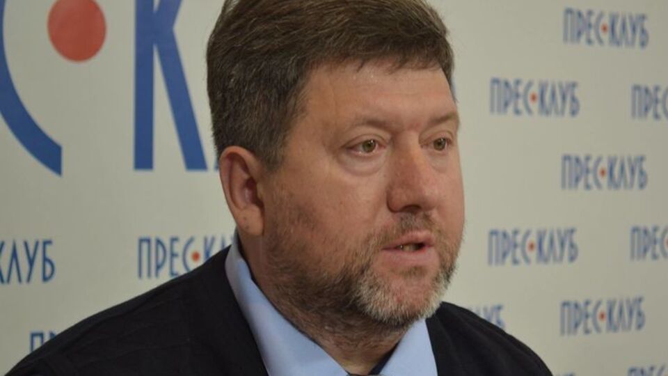 Ільчишина битами побили двоє чоловіків у балаклавах