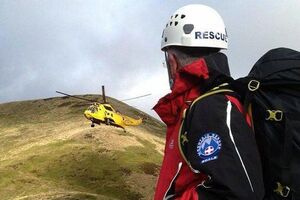 Сотрудники горноспасательного отряда помогли обнаружить место крушения