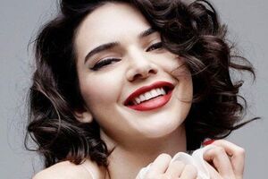 Дженнер воспроизвела образ Монро