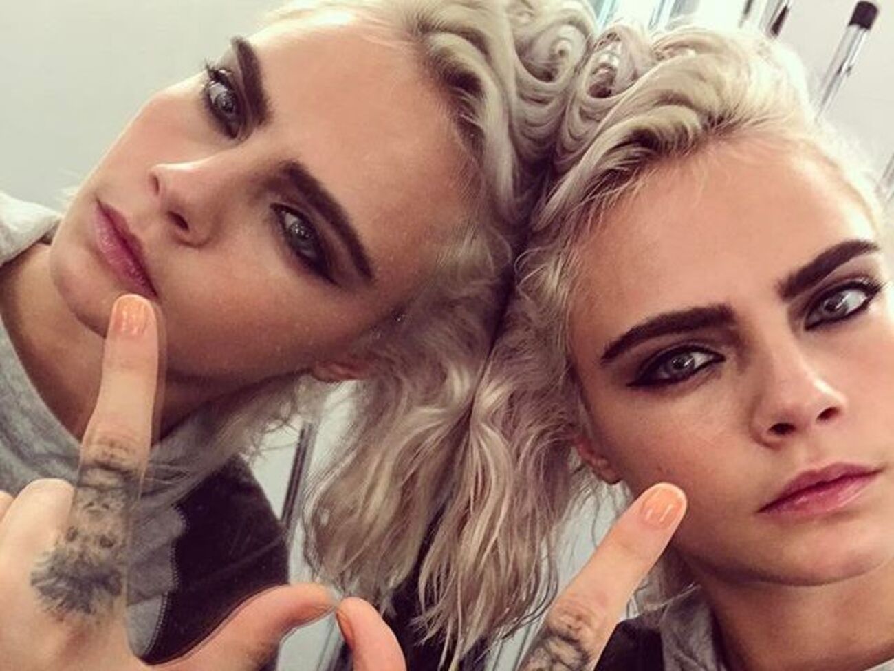 Делевинь:&nbsp;Фанатка с легендой