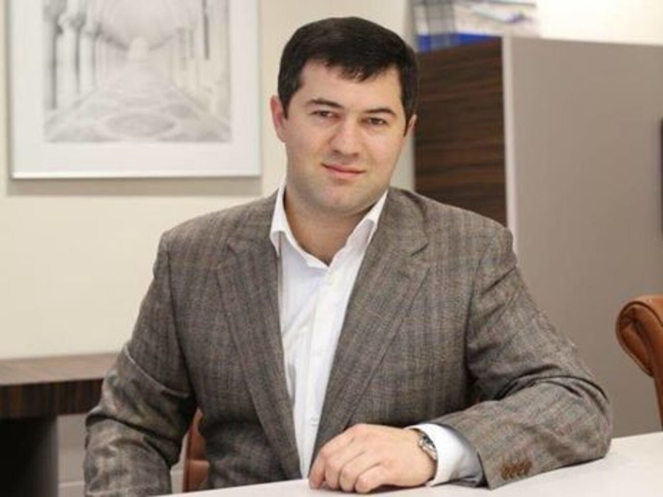 В 2016 году Насиров взял кредит в "Укргазбанке" в размере 1 млн грн