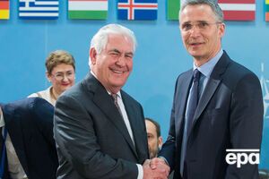 Тіллерсон з генсеком НАТО Єнсом Столтенбергом