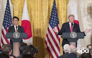 Трамп и Абэ встретились 10 февраля