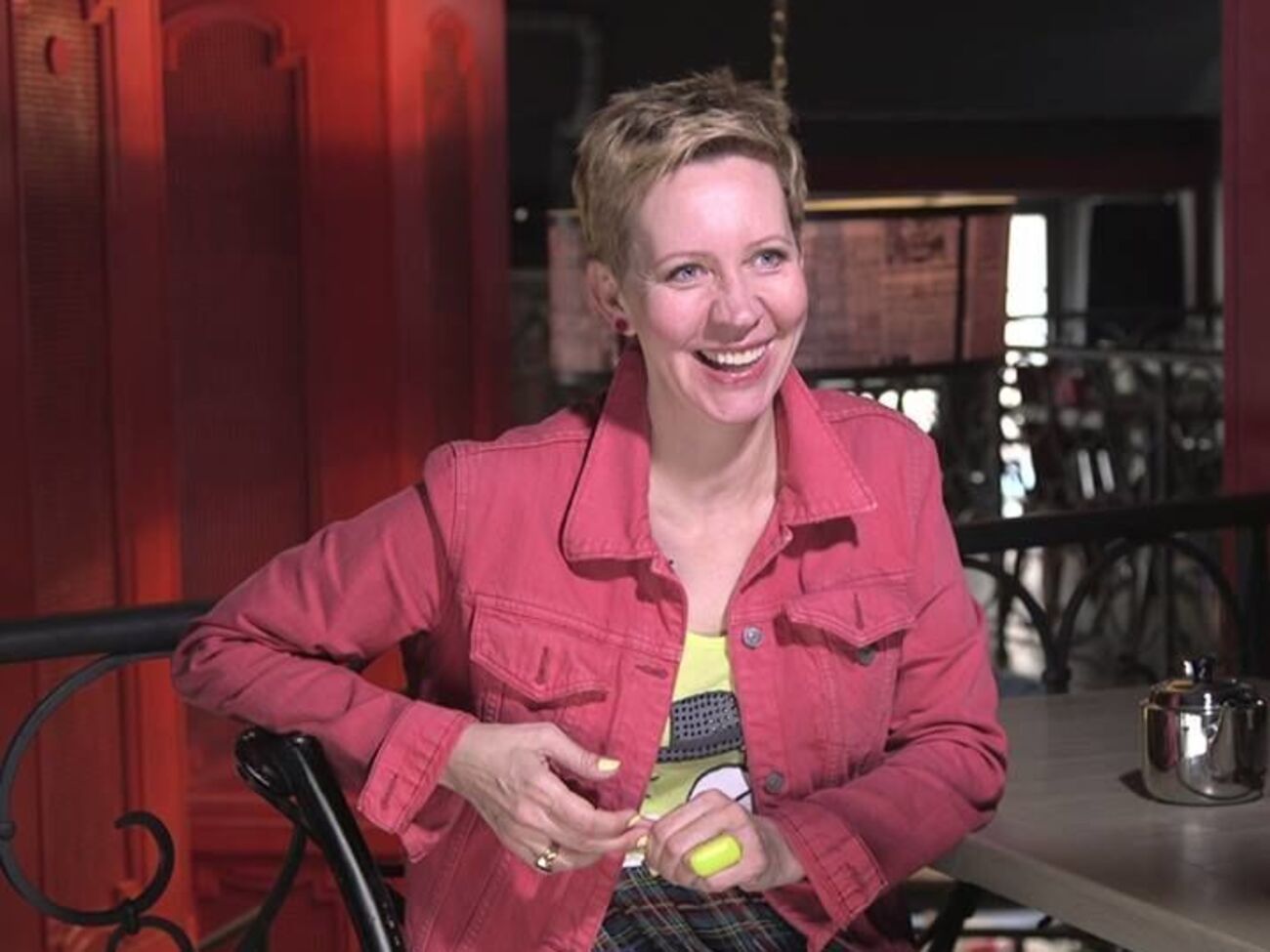 Лазарева: Мы вылезли немножко выше дозволенного, двойную сплошную пересекли