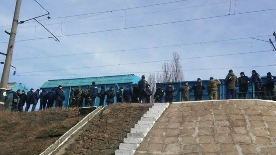 Как утверждают в "Укрзалізниці", активисты согласились освободить пути