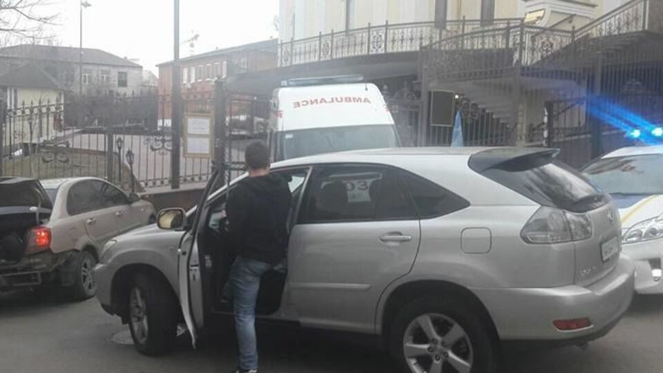 Автомайданівці заблокували виїзд із Солом'янського райсуду