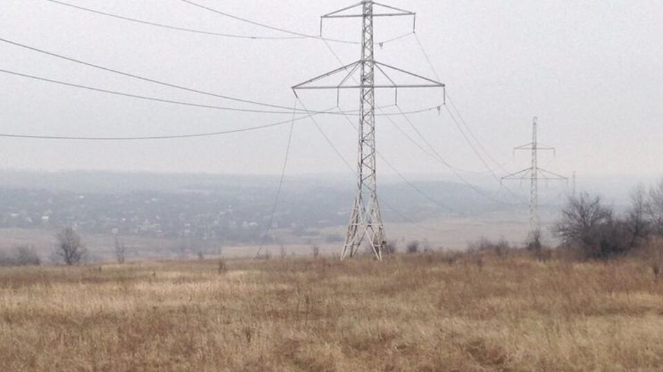 ЛЭП в районе Авдеевки вновь повреждены