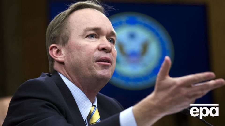 Малвейни: Суть довольно проста: меньше денег, потраченных за рубежом, означает больше денег, потраченных здесь