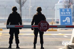 Від 50-х років ХХ століття з КНДР у Південну Корею втекло близько 30 тис. осіб