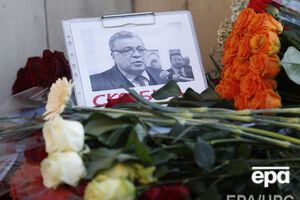 Карлова убили в декабре 2016 года