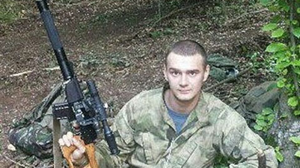 У 2010 році Слишкін проходив у Чечні строкову службу в збройних силах Росії