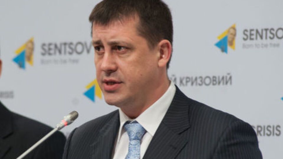 Протас подозревался в организации преступной схемы по вымогательству у подчиненных денежных средств и их хищении