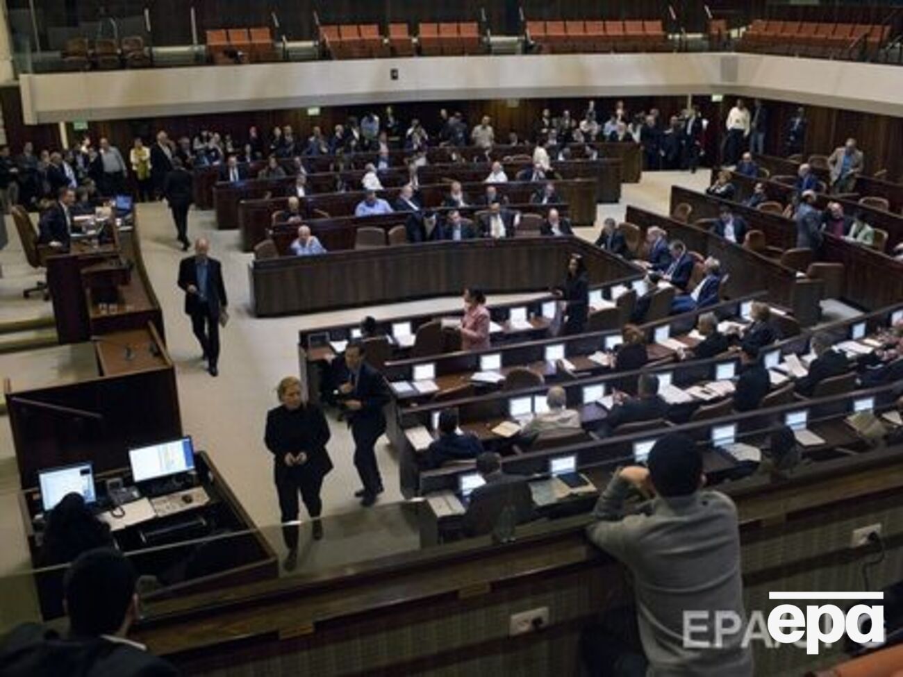 Законопроект поддержали 46 депутатов, 28 проголосовали "против"