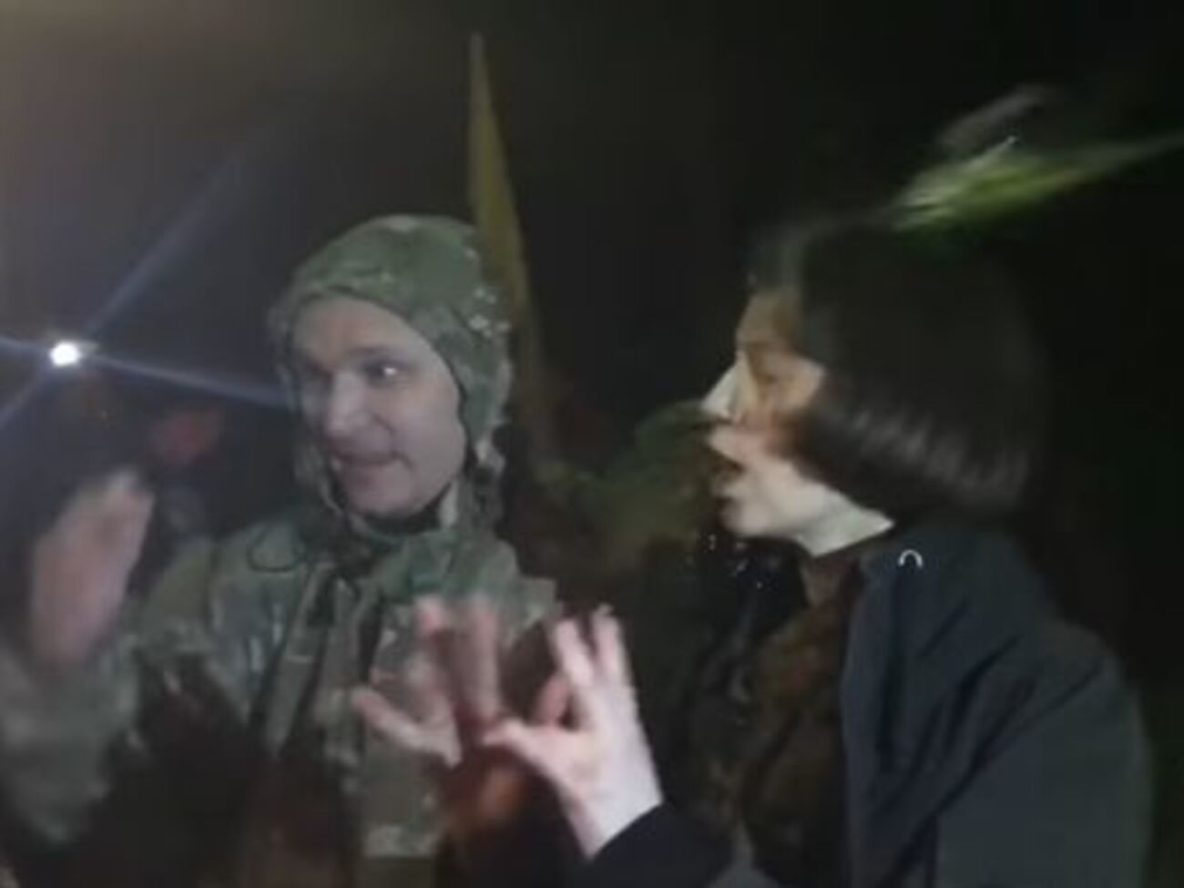 6 марта между Черновол и участниками блокады состоялся конфликт, во время которого ее забросали яйцами и несколько раз ударили