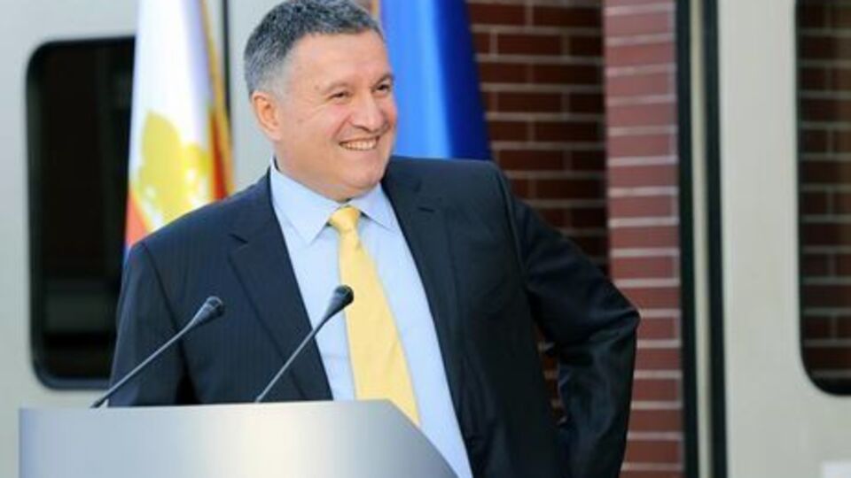 Арсен Аваков: Скільки треба часу НБУ, щоб ввести санкції щодо "Сбербанка России"?