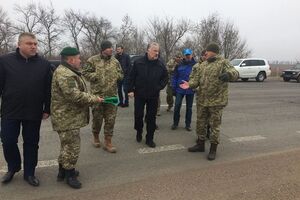 Жебривский: Выезжали на место расположения будущего КПВВ