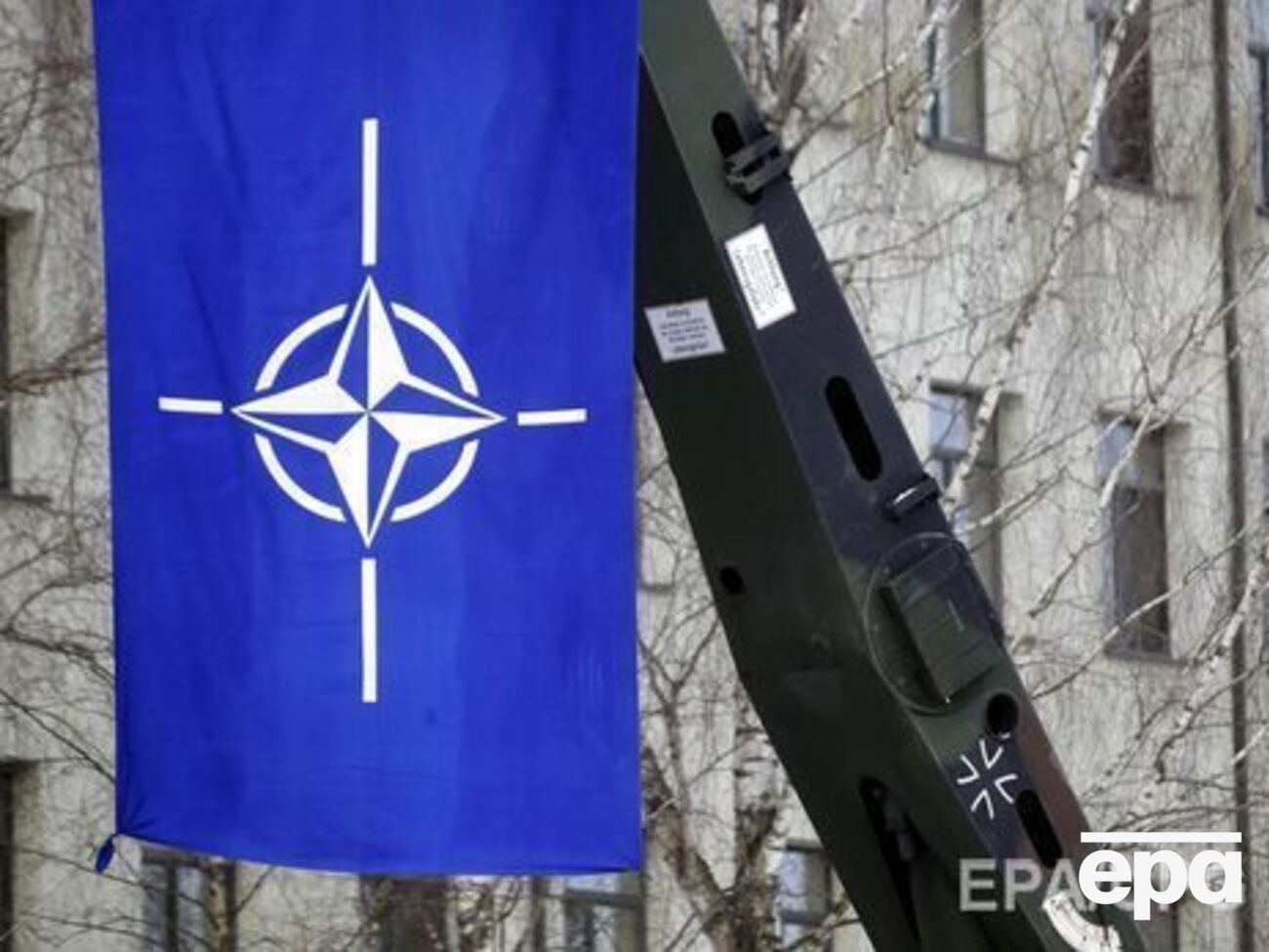 Ранее Альянс обещал усилить политическое давление на Россию
