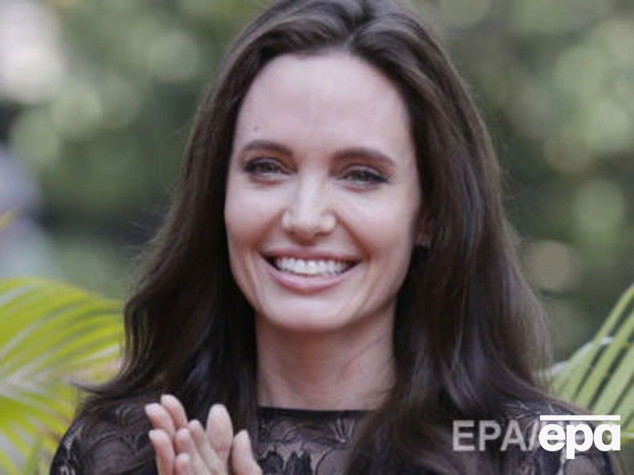 Джолі закрутила новий роман – ЗМІ