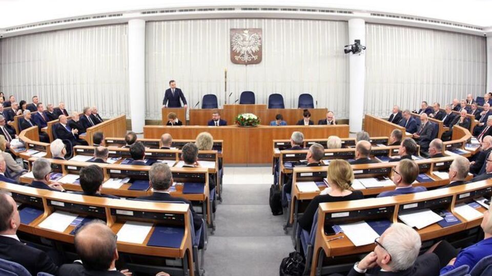 Инициатором законопроекта выступил сенатор от партии "Право и справедливость"