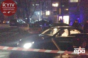 Ребенок, который был в салоне авто, госпитализирован