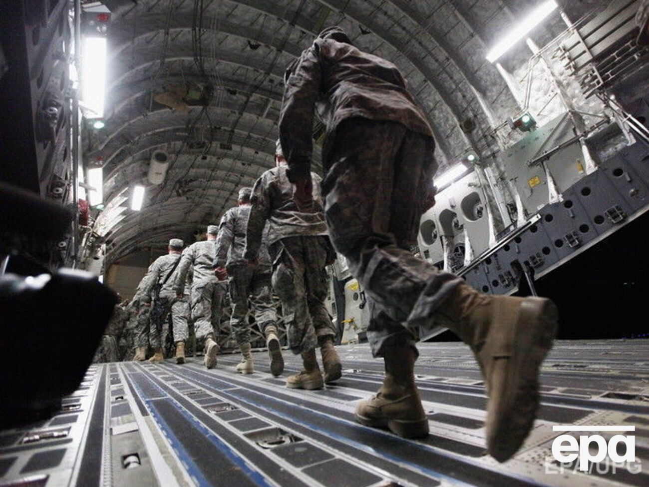 У Білому домі обговорюють розгортання додаткових сил у Кувейті, пишуть ЗМІ