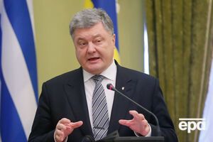 Порошенко: Української мови в ефірі телеканалів має бути більше
