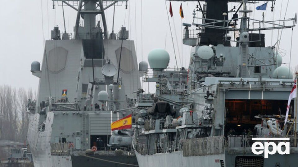Заместитель командующего военно-морских сил Андрей Тарасов отметил, что даже после 20 лет эксплуатации корабли НАТО сохраняют свои боевые свойства