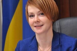 Зеркаль зазначила, що весь світ зараз займає позицію України