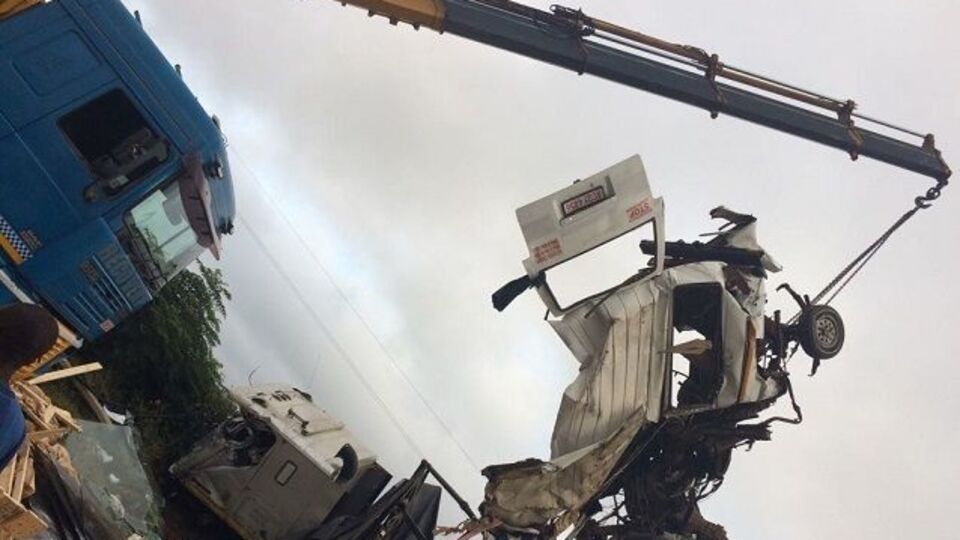 Всего в микроавтобусе было 18 человек, выжили лишь четверо