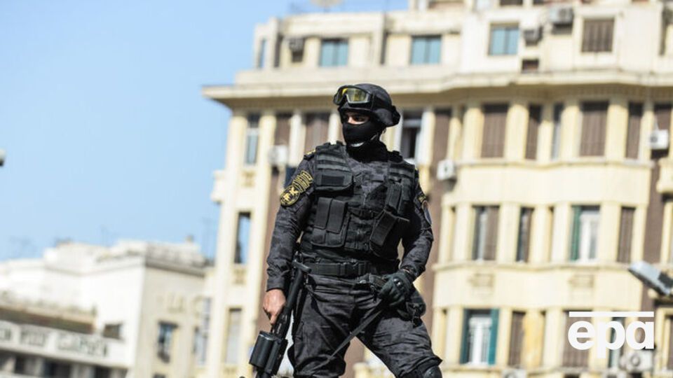 Поліція Єгипту повідомила, що бомба була захована в покинутому мотоциклі
