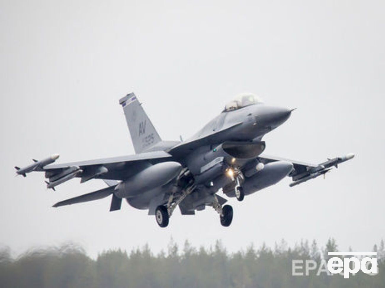 Всего за период с августа 2014 года по февраль 2017 силы международной коалиции нанесли по целям ИГИЛ 18 645 авиаударов