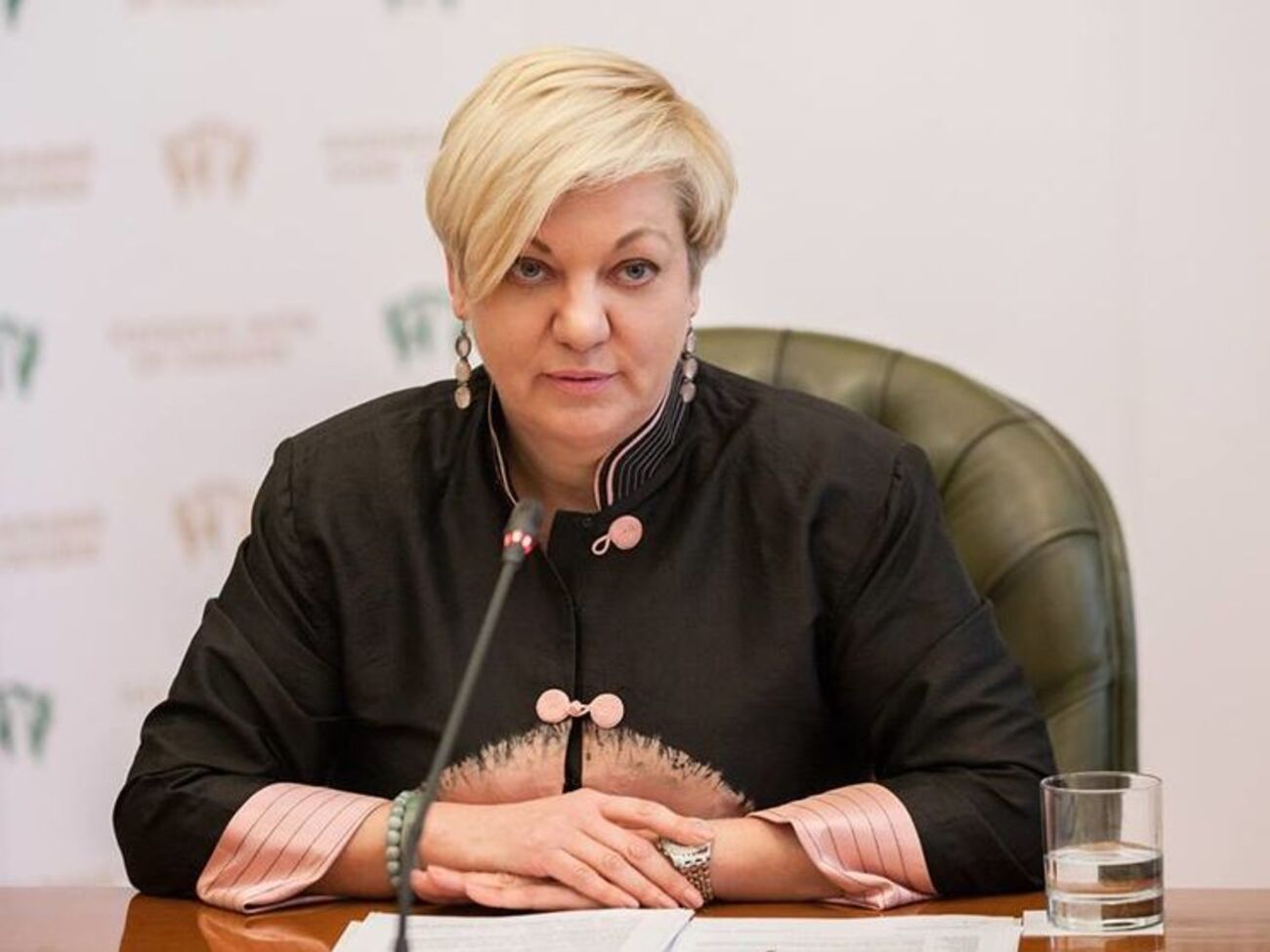 Гонтарева: Якщо Верховна Рада раніше проголосує за це рішення, то я піду з посади раніше