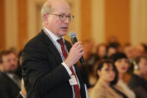 Шерр: Украина нуждается в поддержке оборонной сферы