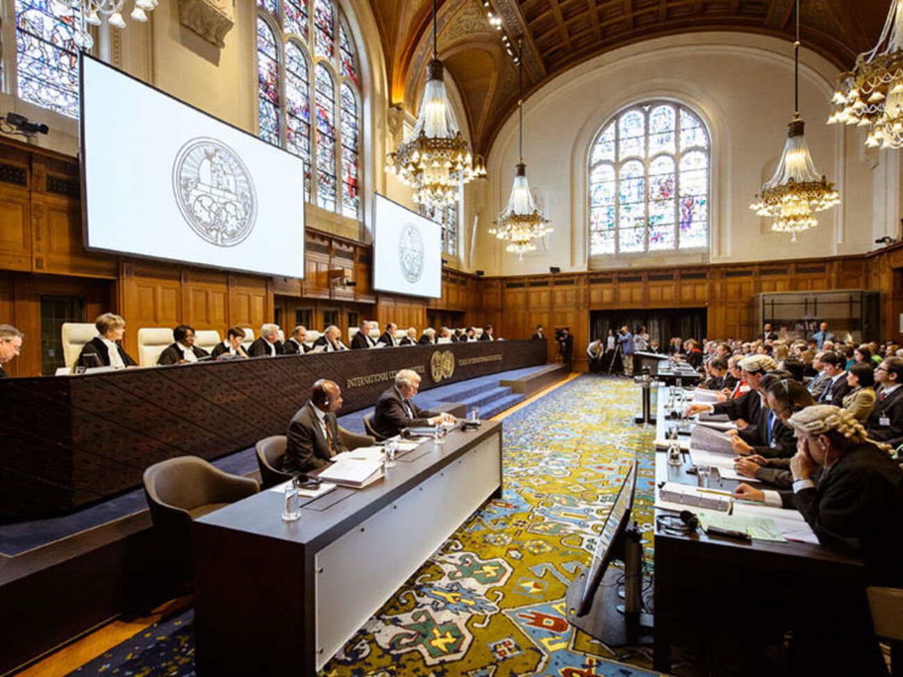 Україна просить суд у Гаазі заборонити РФ здійснювати кроки, які "посилюють" ситуацію