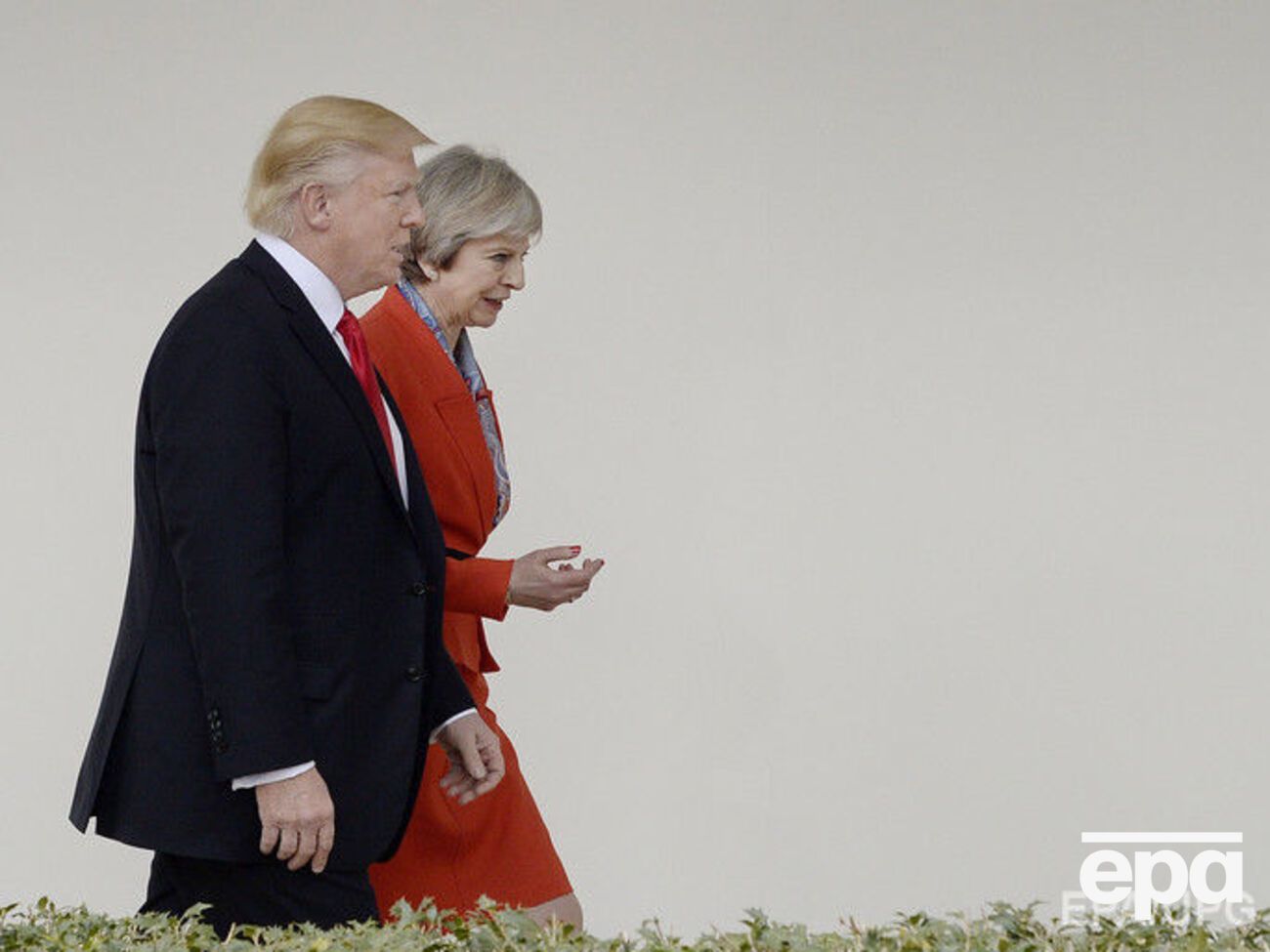 Трамп и Мэй рассчитывают уговорить Москву не поддерживать Асада