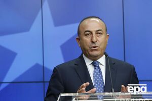 Чавушоглу вважає, що владу в Сирії треба передати тимчасовому уряду