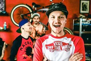 Галич позировал для обложки Viva