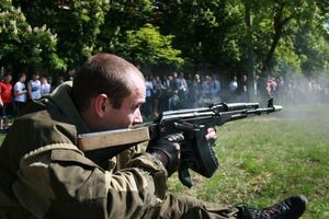 Російським поліцейським можуть дозволити відкривати вогонь у натовпі