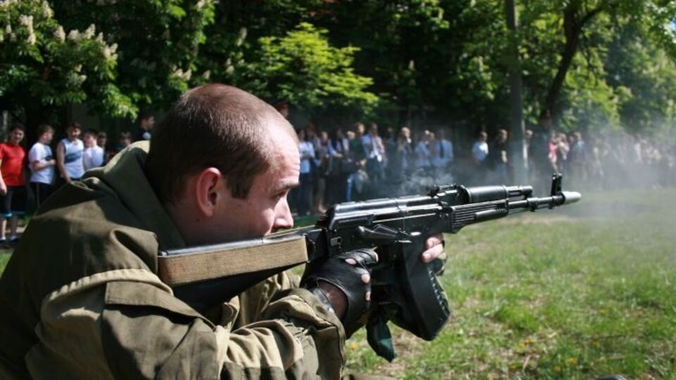 Российским полицейским могут разрешить открывать огонь в толпе