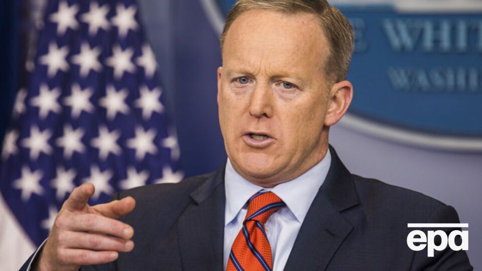 Спайсера розкритикували за слова про Гітлера й Асада