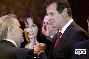 Манафорт справді отримував перекази, про які йшлося в "амбарній книзі", пише AP