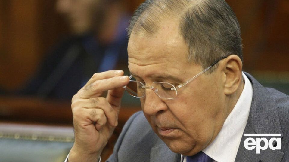 Лавров считает визит Тиллерсона в РФ "своевременным"