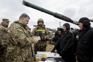 Порошенко: Зброю можуть повернути на попередні позиції в найкоротші терміни