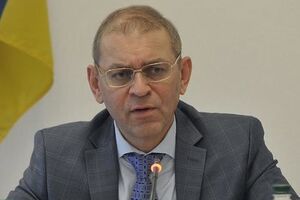 Пашинский считает, что надо создать специальную программу уничтожения ненужных боеприпасов