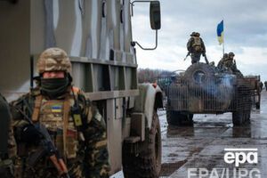 На місцях подій працюють представники військової служби правопорядку, військової прокуратури, поліції