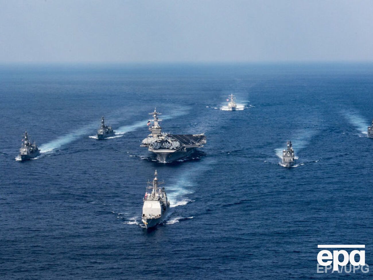 По данным источников, японские ВМС намерены провести совместные учения с американцами