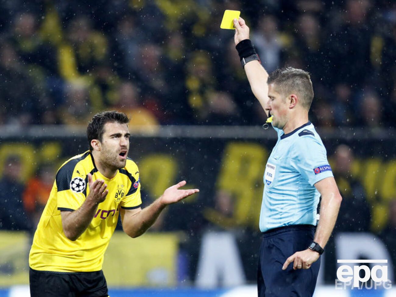 Игрок "Боруссии" рассказал, как себя чувствует после инцидента в Дортмунде
