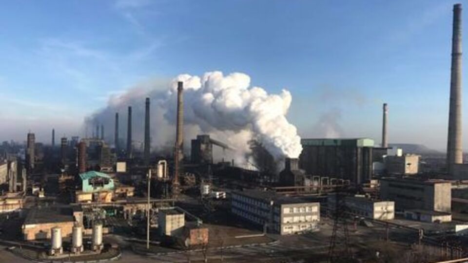 Боевики посчитали, что на территории завода за время конфликта разорвалось 320 снарядов