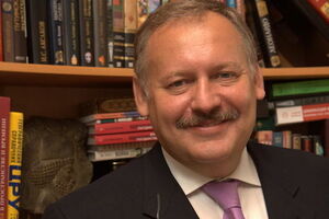 Затулін пропонує зняти обмеження на політичний притулок для громадян країн "із розвиненими демократичними інститутами"