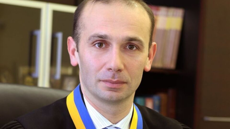 Судье Емельянову пытались продлить срок отстранения от должности